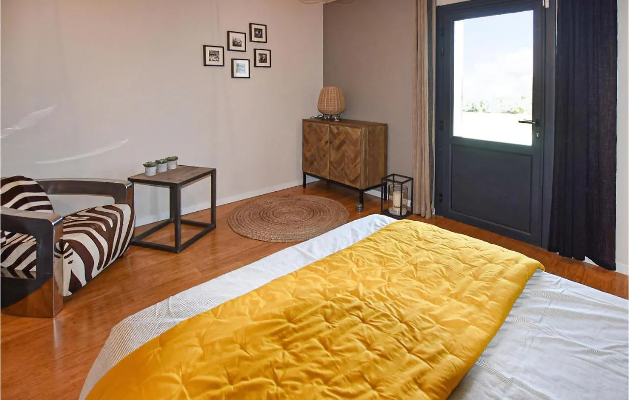 Stunning Home In Pernes-Les-Fontaines Holiday home